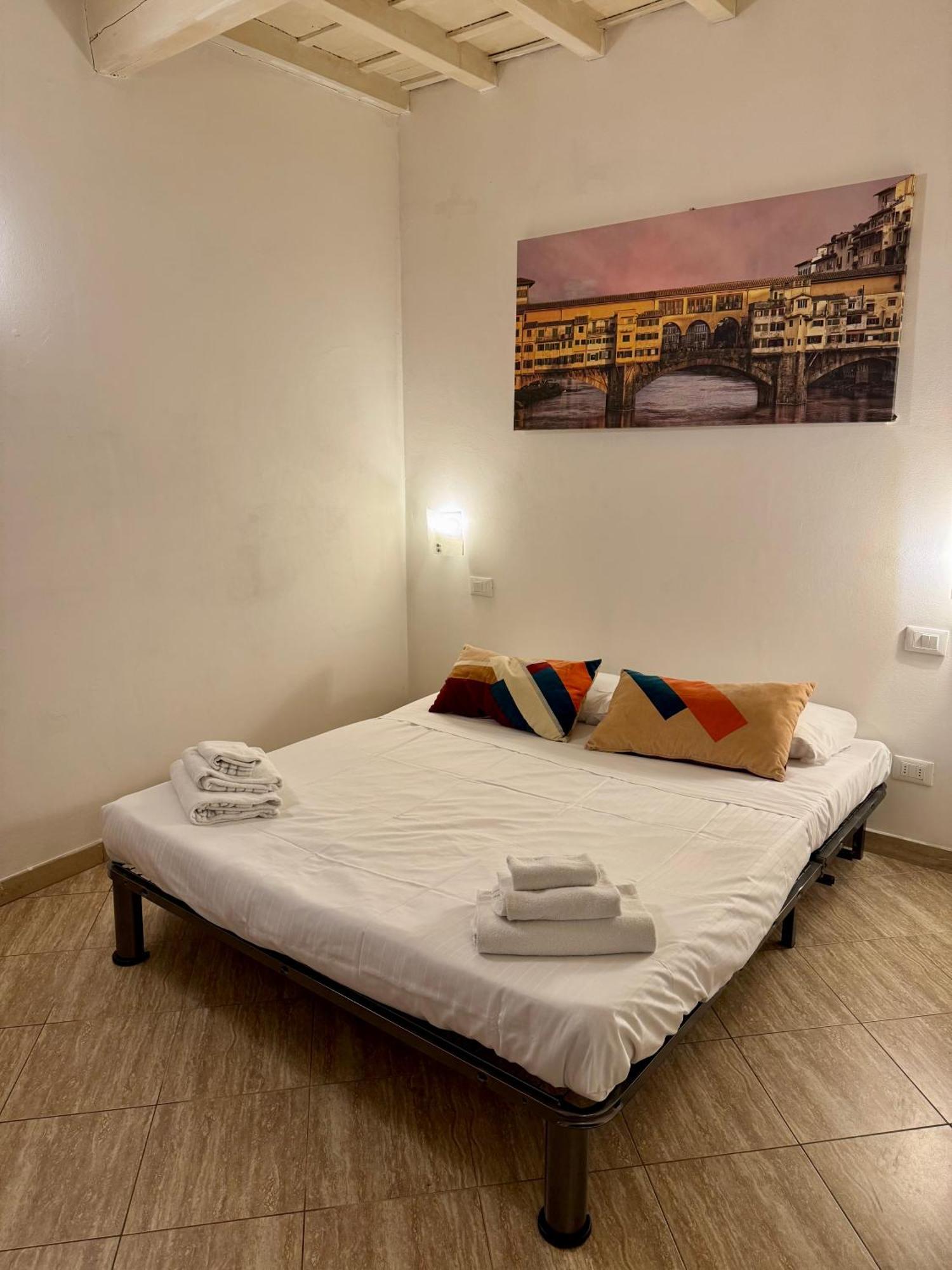 Lovely Portion Of Property Few Steps From Basilica Santa Croce Florencia Exterior foto